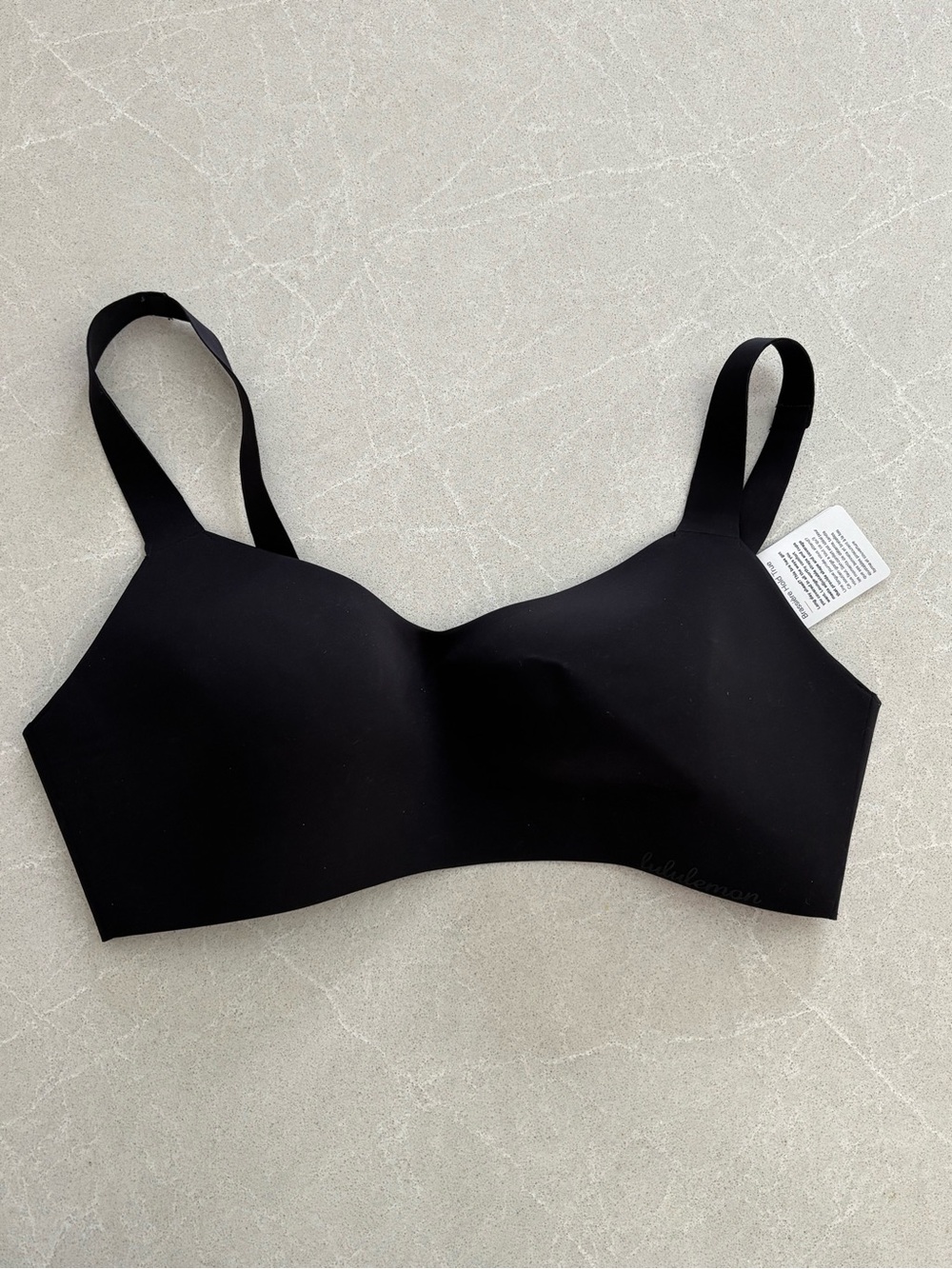 NWT Lululemon Hold True Bra Seamless Wirefree Black Size 34D Minimalist Luxury